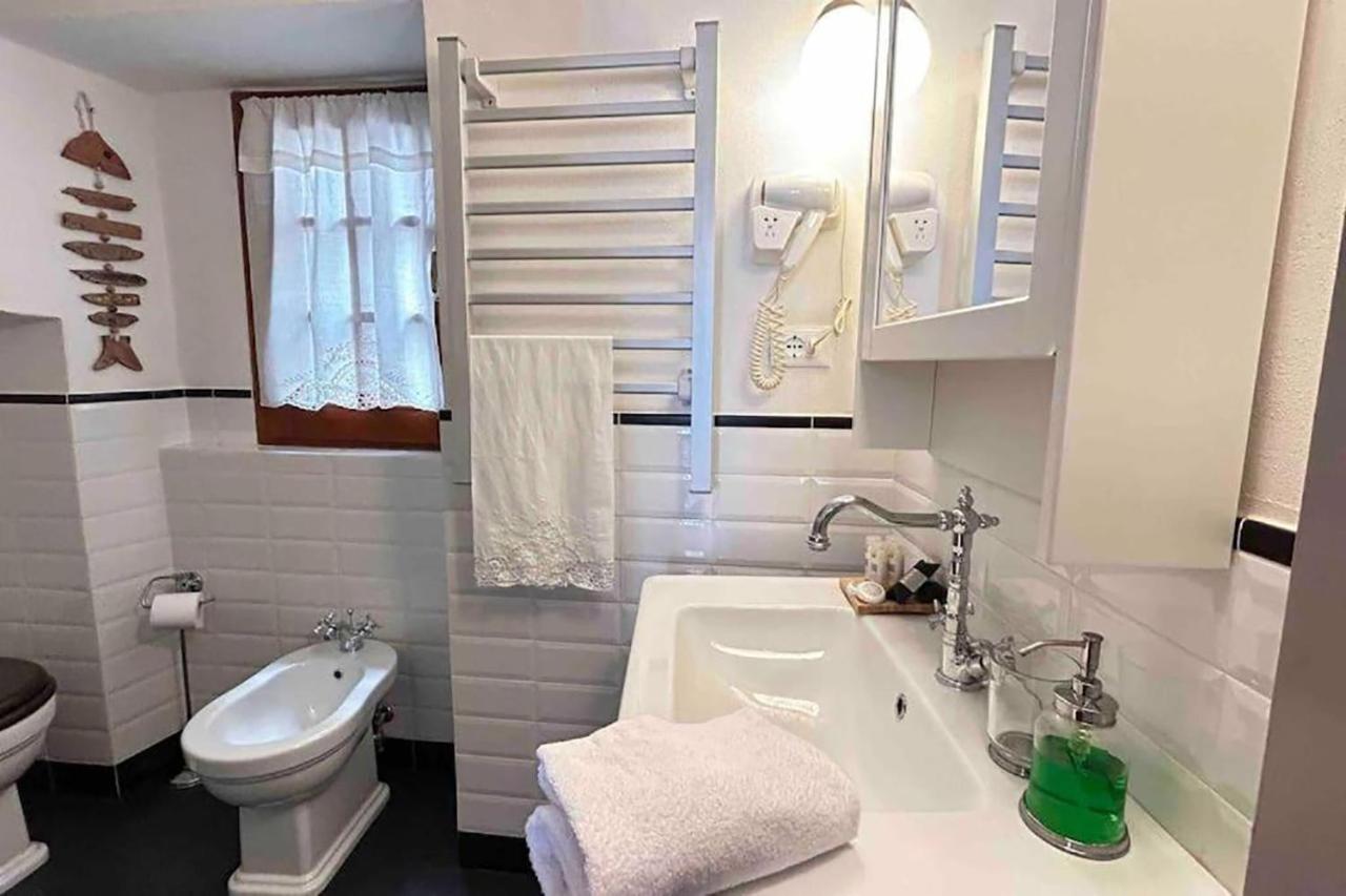 Compagnia Del Mare, Cinque Terre Full Apt X 2, Centro Storico,5 Minuti Dal Mare! Riomaggiore Eksteriør billede